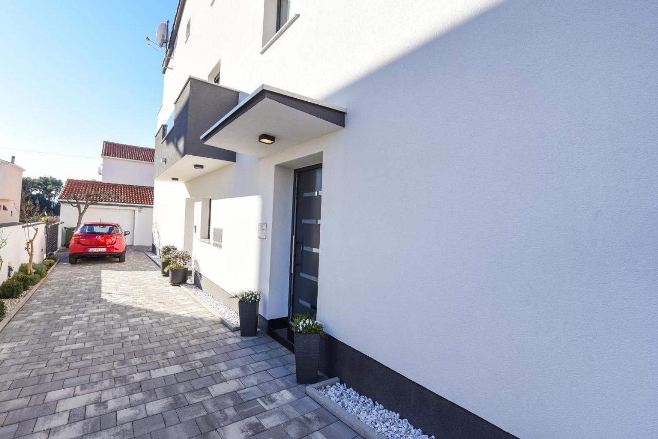 Apartments Lecija Zadar Exterior foto